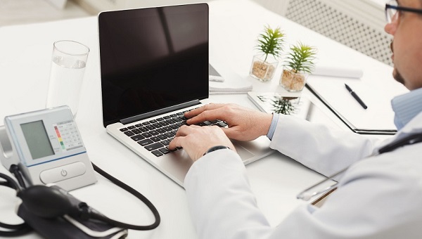 15 نمونه برتر طراحی سایت پزشکی