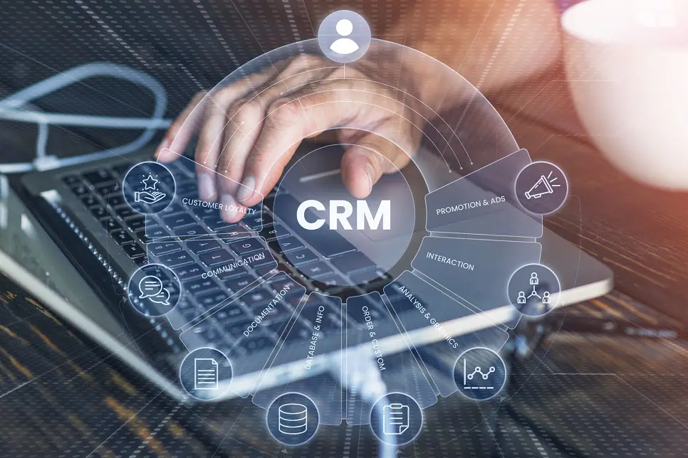 استفاده از نرم افزار CRM در قیف فروش